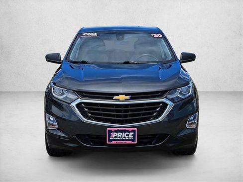 Used 2020 Chevrolet Equinox LS w/ LS Convenience Package FWD image 2