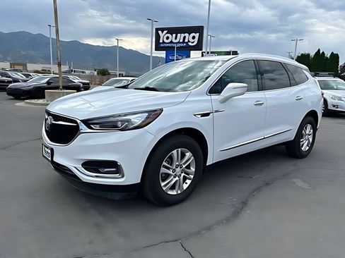 Used 2019 Buick Enclave Essence FWD image 7