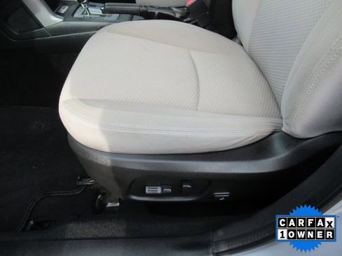 Used 2017 Subaru Forester 2.5i Premium image 28