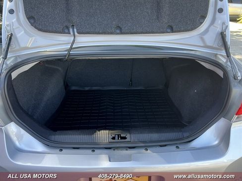 Used 2010 Ford Focus SE FWD image 23