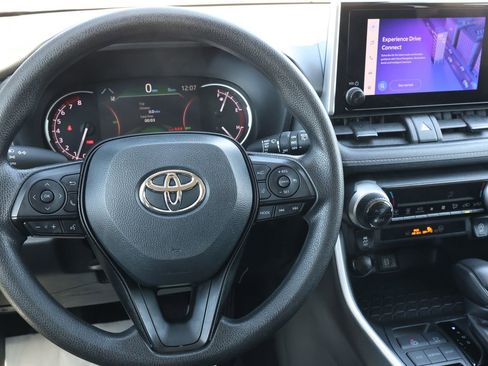 Used 2024 Toyota RAV4 XLE image 15