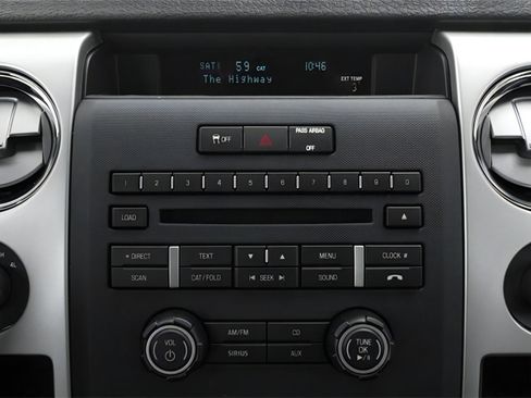 Used 2013 Ford F150 XLT w/ Luxury Equipment Group image 6