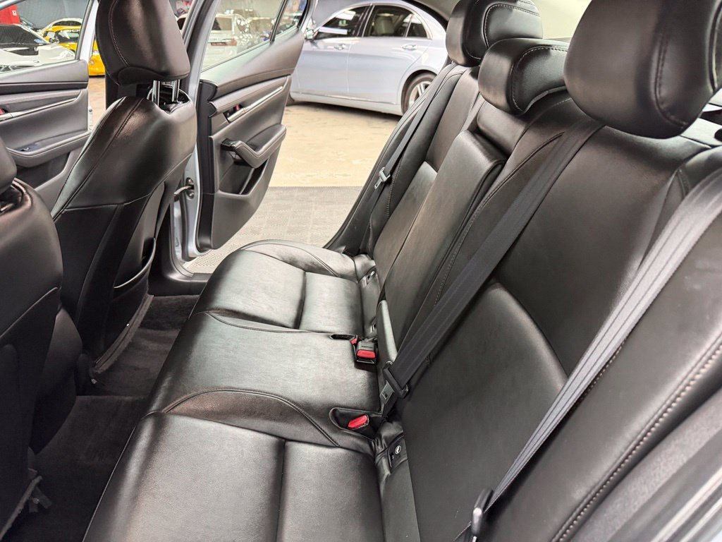 Used 2020 MAZDA MAZDA3 Sedan w/ Preferred Package FWD image 38
