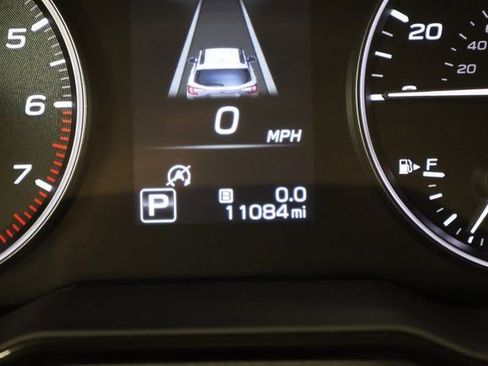 Used 2025 Subaru Outback Premium AWD/4WD image 15