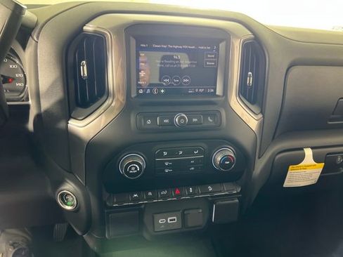 New 2026 Chevrolet Silverado 1500 Custom Trail Boss AWD/4WD image 16