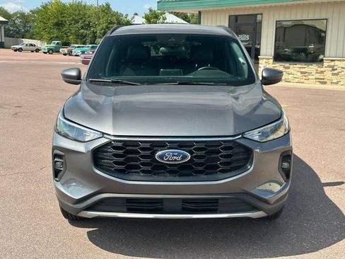 Used 2025 Ford Escape ST-Line Select AWD/4WD image 36