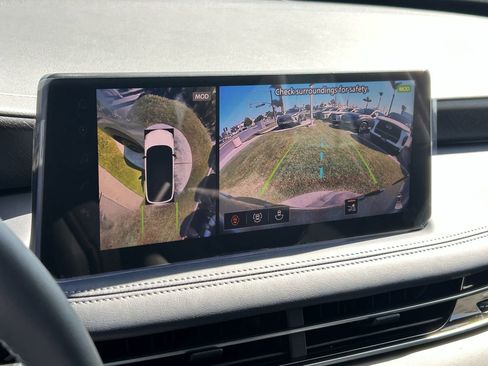 New 2026 INFINITI QX60 Sport image 33