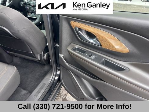 Used 2020 GMC Terrain SLE w/ Driver Convenience Package image 55