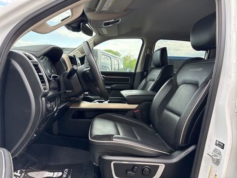 Used 2022 RAM 1500 Laramie AWD/4WD image 13