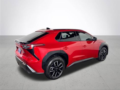 New 2026 Subaru Solterra Premium image 6