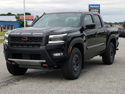 New 2025 Nissan Frontier PRO-4X w/ Interior Protection Package