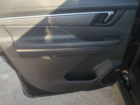 Certified 2026 Buick Enclave Sport Touring FWD image 20