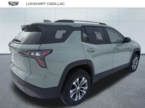 Used 2025 Chevrolet Equinox LT w/ Convenience Package II image 3