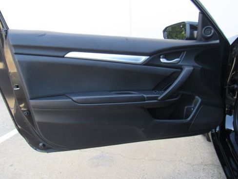 Used 2019 Honda Civic Sport image 13