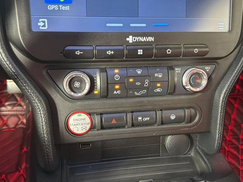 Used 2017 Ford Mustang GT w/ Black Accent Package RWD image 9