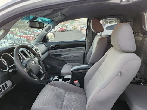 Used 2012 Toyota Tacoma 2WD Access Cab image 10