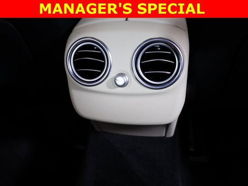 Used 2016 Mercedes-Benz C 300 4MATIC Sedan image 49