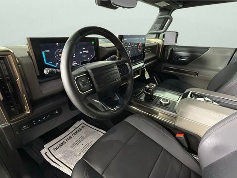 Used 2024 GMC Hummer EV 3X image 18