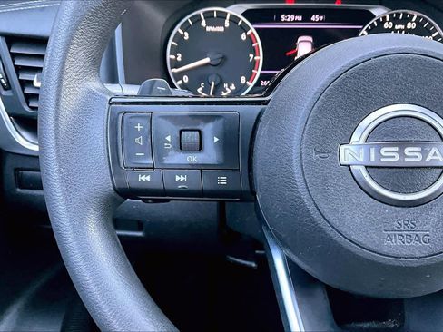 Certified 2023 Nissan Rogue SV image 23