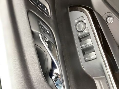 Used 2023 GMC Acadia AT4 w/ Technology Package AWD/4WD image 20