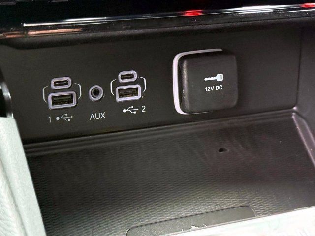 Used 2023 Jeep Grand Cherokee L Laredo AWD/4WD image 33