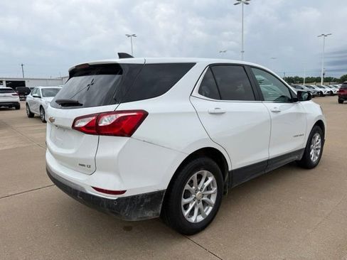 Used 2021 Chevrolet Equinox LT AWD/4WD image 3