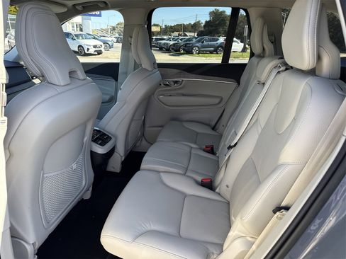 Used 2023 Volvo XC90 B6 Plus w/ Protection Package Premier image 10
