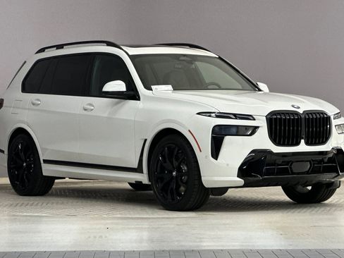 New 2026 BMW X7 xDrive40i w/ M Sport Package image 6