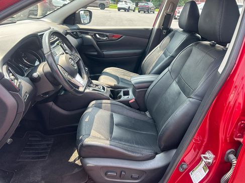 Used 2018 Nissan Rogue Sport SL AWD/4WD image 10