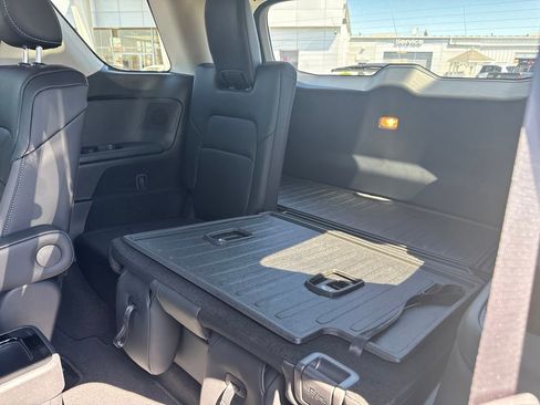 New 2026 Nissan Pathfinder Platinum AWD/4WD image 18