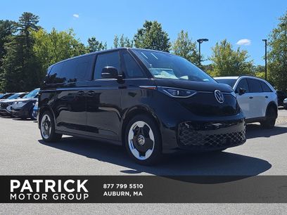 New 2025 Volkswagen ID. Buzz Pro S