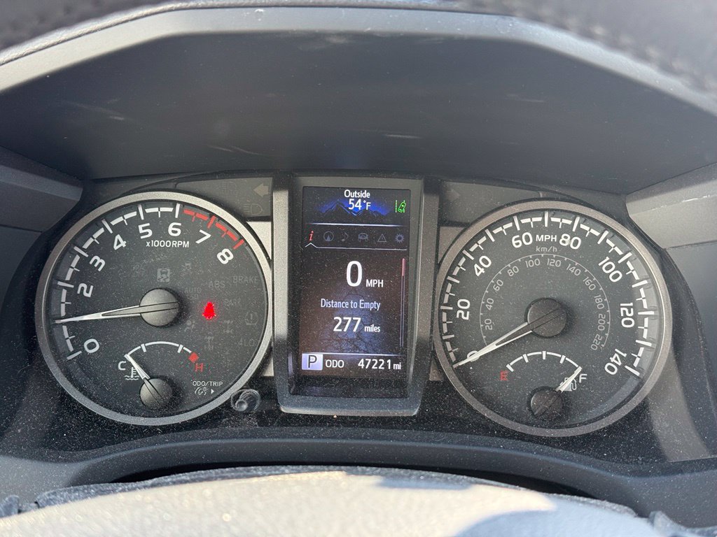 Used 2023 Toyota Tacoma TRD Off-Road w/ TRD Premium Off Road Package AWD/4WD image 10