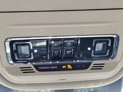 Certified 2024 Lincoln Aviator 2WD w/ Premium Package image 24