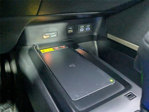 Certified 2025 Toyota Camry LE image 22