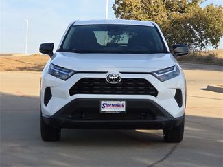 New 2025 Toyota RAV4 LE video 2