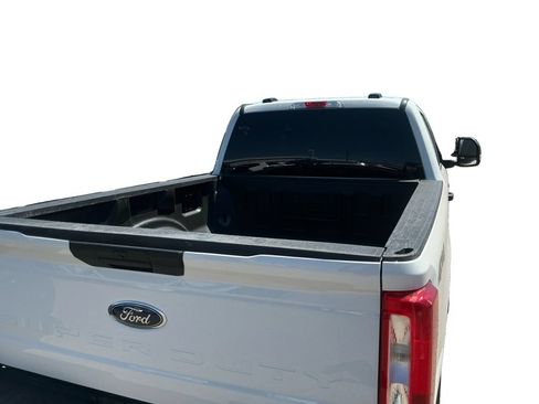 Used 2025 Ford F250 XLT AWD/4WD image 23
