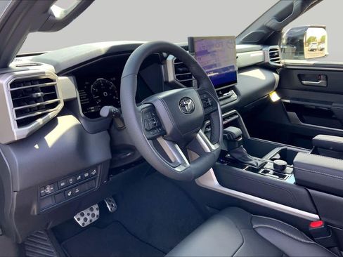 New 2026 Toyota Tundra Limited AWD/4WD image 8