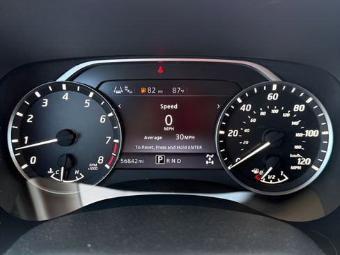 Certified 2022 Nissan Frontier SV w/ Technology Package AWD/4WD image 15
