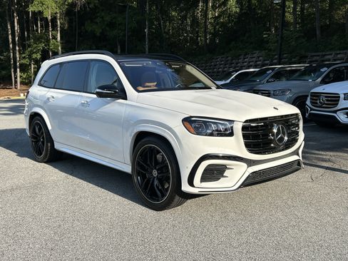 Certified 2024 Mercedes-Benz GLS 450 4MATIC image 4