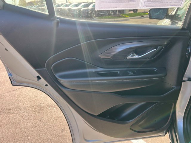 Used 2024 GMC Terrain SLE w/ Driver Convenience Package AWD/4WD image 16