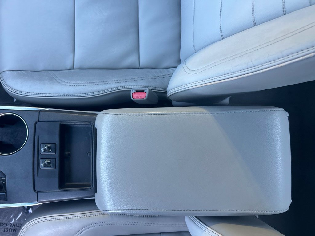 Used 2017 Toyota Camry XLE FWD image 26