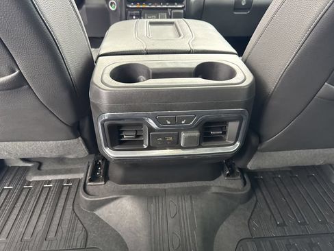 Used 2019 GMC Sierra 1500 Denali w/ Technology Package AWD/4WD image 32