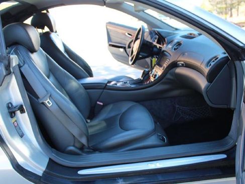 Used 2005 Mercedes-Benz SL 500 image 10