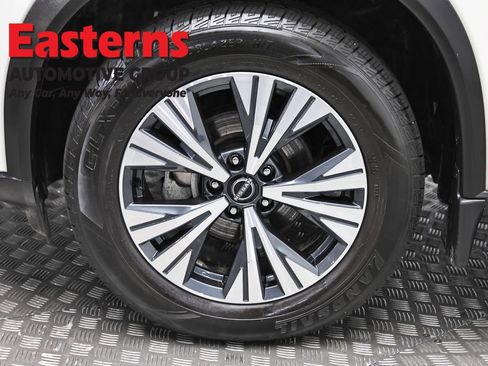 Used 2023 Nissan Rogue SV w/ SV Premium B Package AWD/4WD image 32