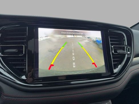 Used 2024 Dodge Durango GT image 20