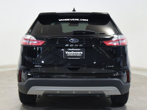 Used 2024 Ford Edge SEL AWD/4WD image 12