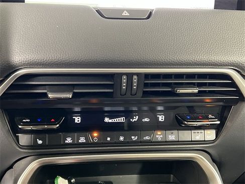 Used 2025 MAZDA CX-90 Plug-In Hybrid w/Premium Sport image 16