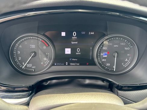 Certified 2024 Cadillac XT5 Premium Luxury w/ Technology Package FWD image 24