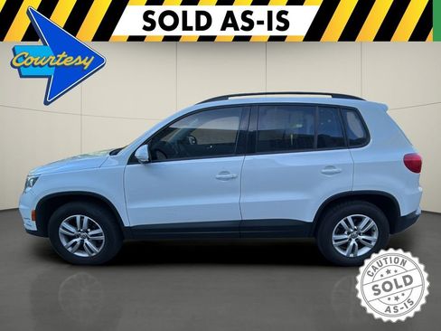 Used 2016 Volkswagen Tiguan S image 4