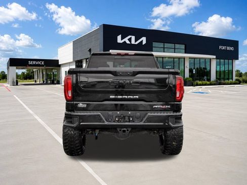 Used 2023 GMC Sierra 1500 AT4X AWD/4WD image 6